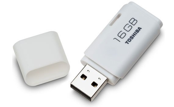 USB Toshiba 16GB White 2.0